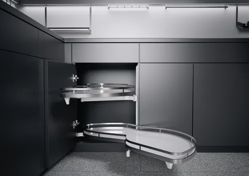 LeMans II 500/600-750 pravý, 2x polica Arena Style biele dno/reling chróm